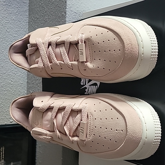 Women Nike Air Force 1 Sage Low - Picture 3 of 4